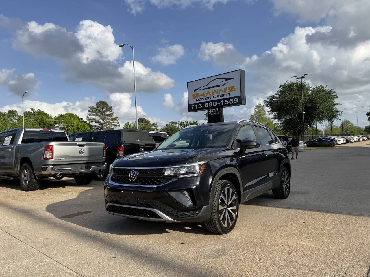 Used 2023 Volkswagen Taos SE FWD image 42