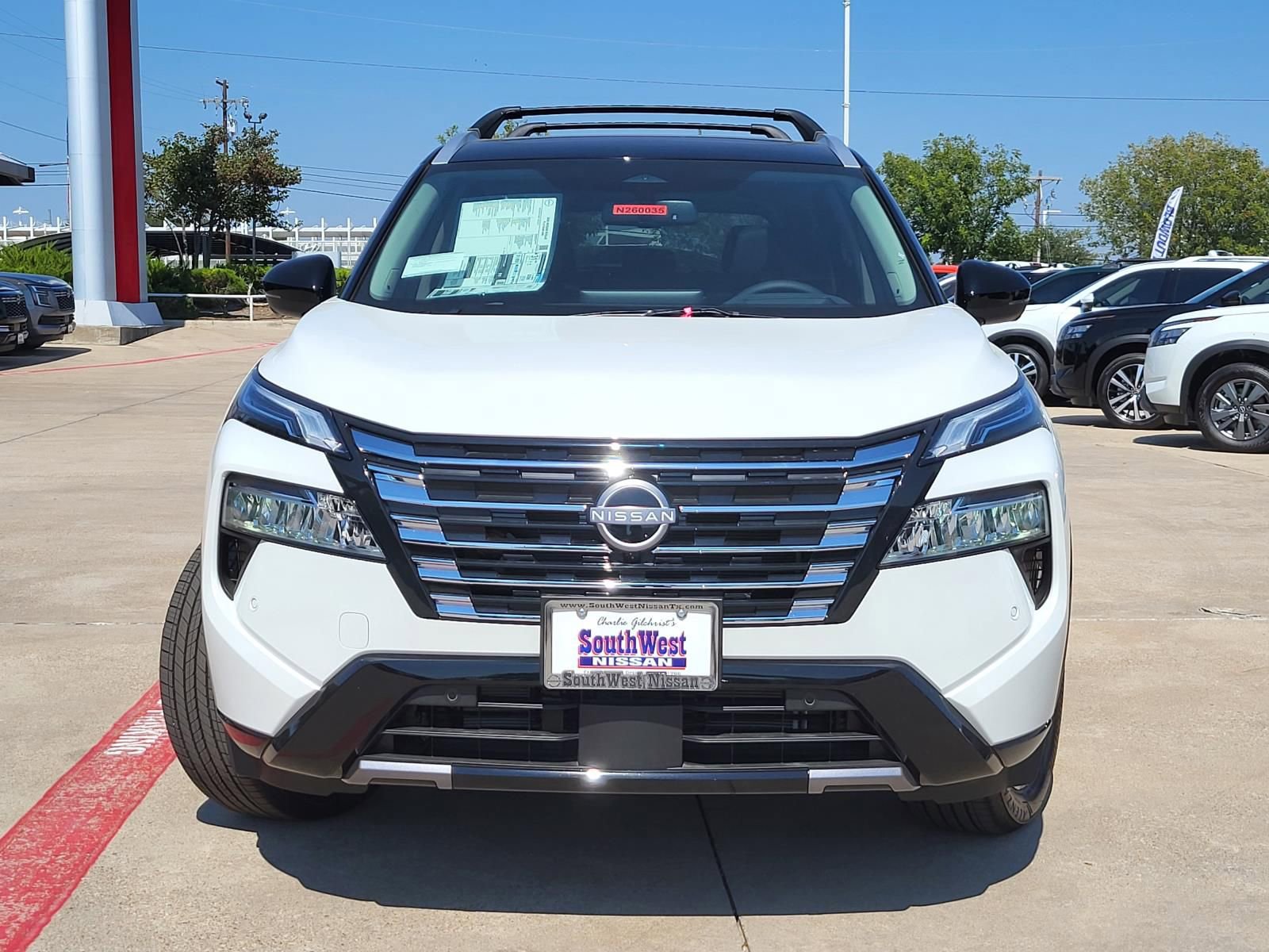 New 2026 Nissan Rogue Platinum image 9