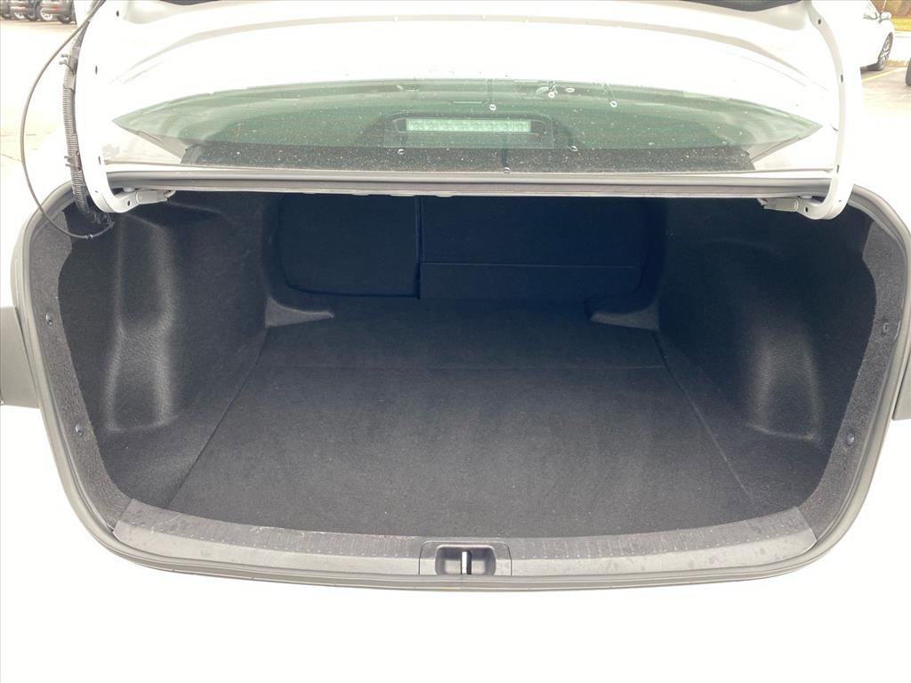 Used 2024 Toyota Corolla LE image 21