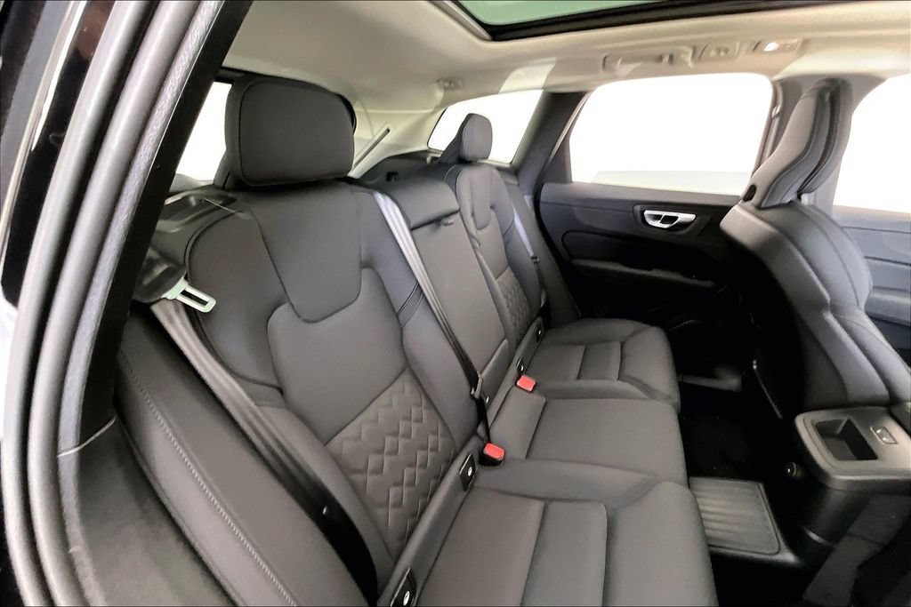 New 2026 Volvo XC60 T8 Core w/ Climate Package AWD/4WD image 11
