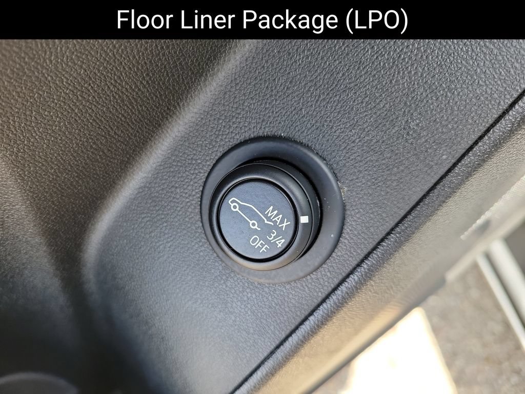 Used 2024 Chevrolet Equinox LT FWD image 12