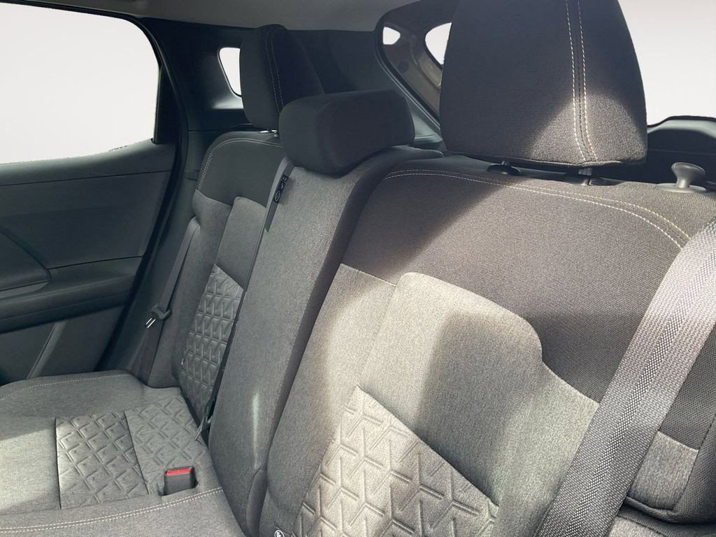 New 2026 Nissan Kicks SV image 29