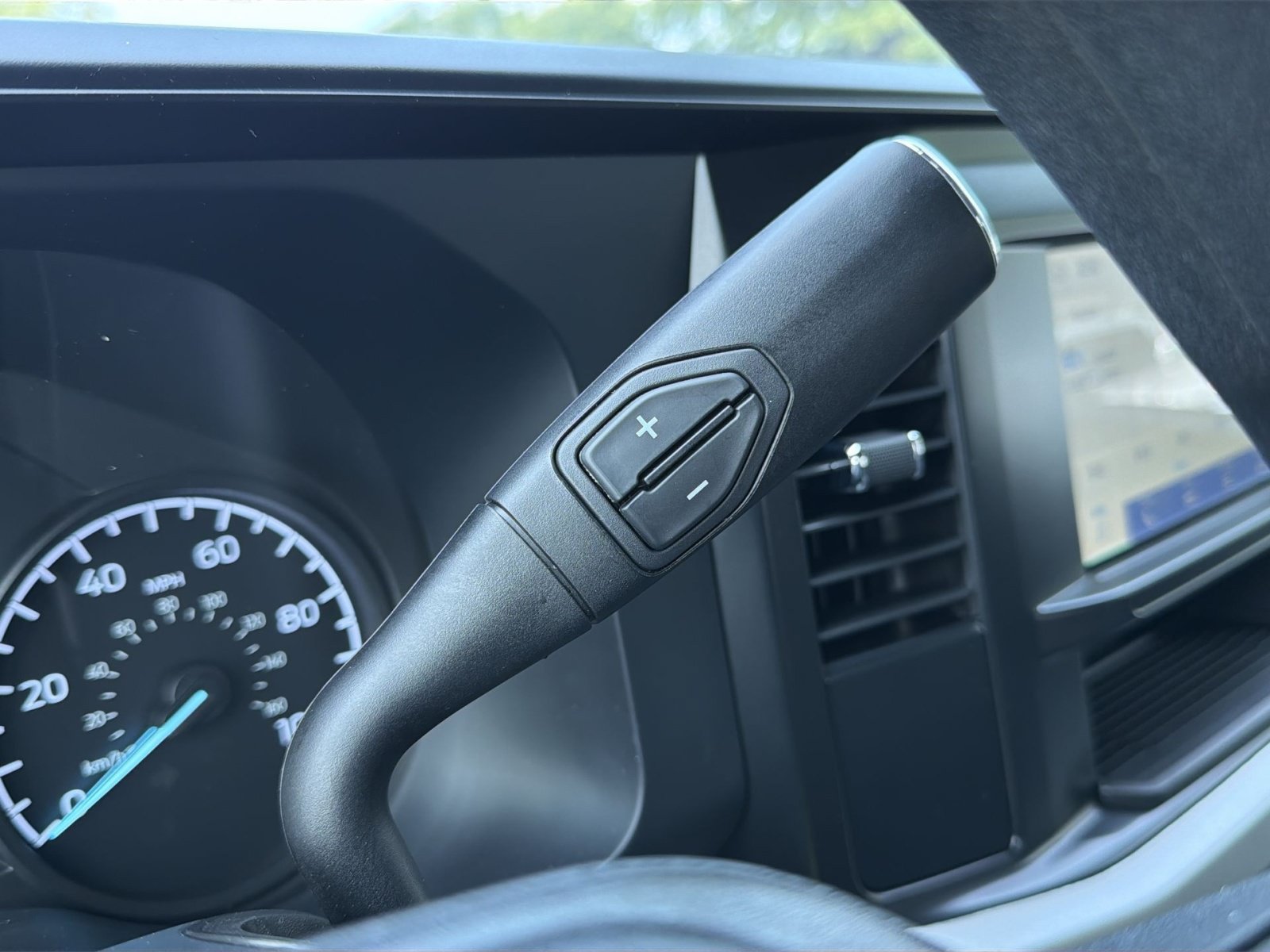 New 2026 Ford F250 XL w/ STX Appearance Package AWD/4WD image 24