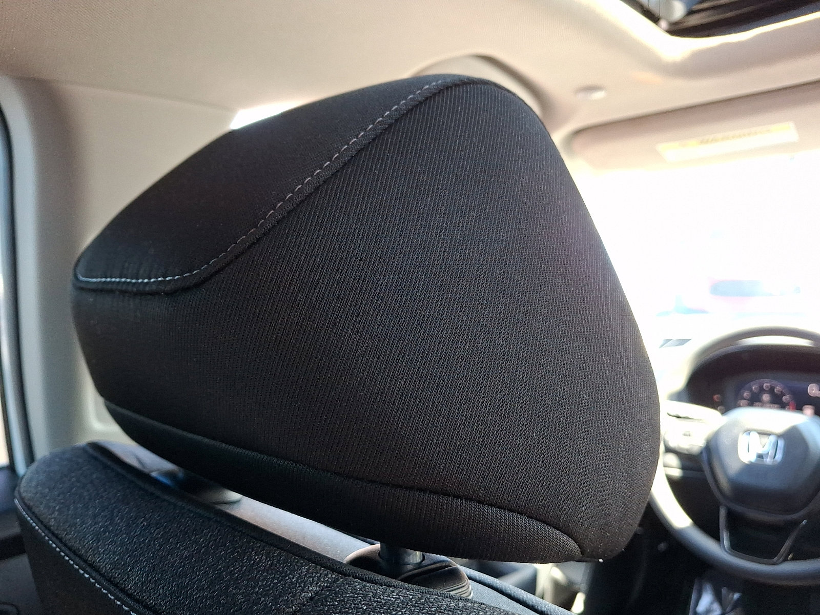Used 2025 Honda Accord SE image 9