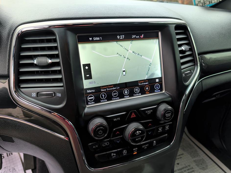 Used 2018 Jeep Grand Cherokee Trailhawk w/ Trailhawk Luxury Group image 24