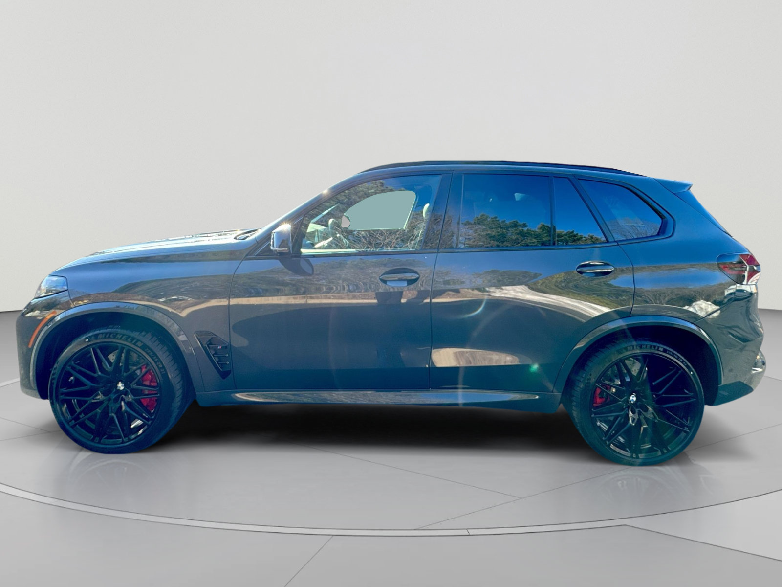 New 2026 BMW X5 M Competition w/ Executive Package AWD/4WD image 8
