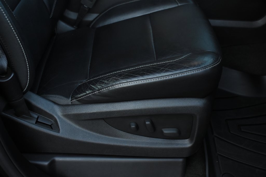 Used 2016 Chevrolet Tahoe LT w/ Luxury Package image 38