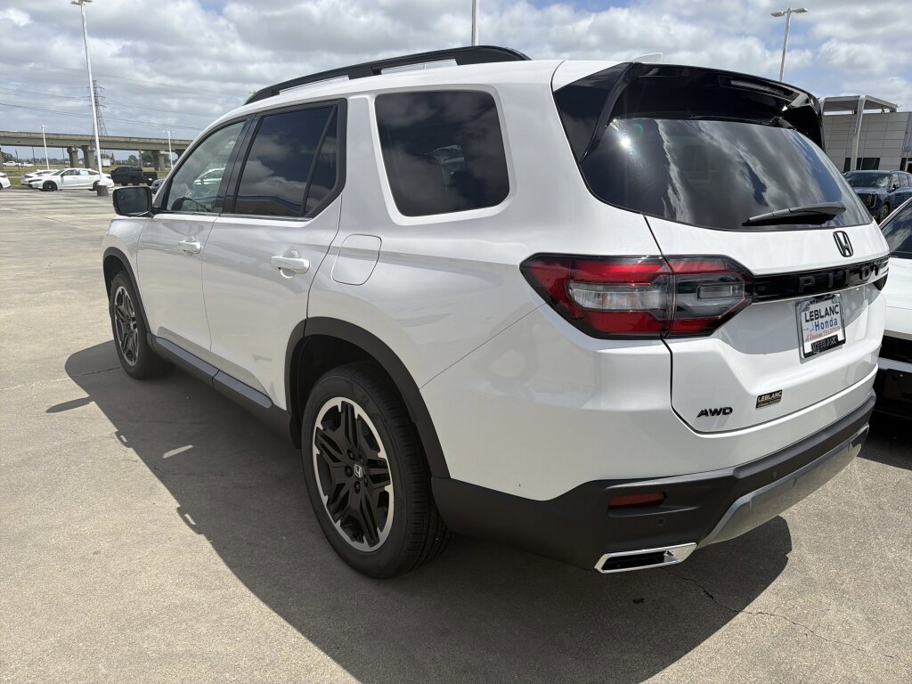 New 2026 Honda Pilot image 6