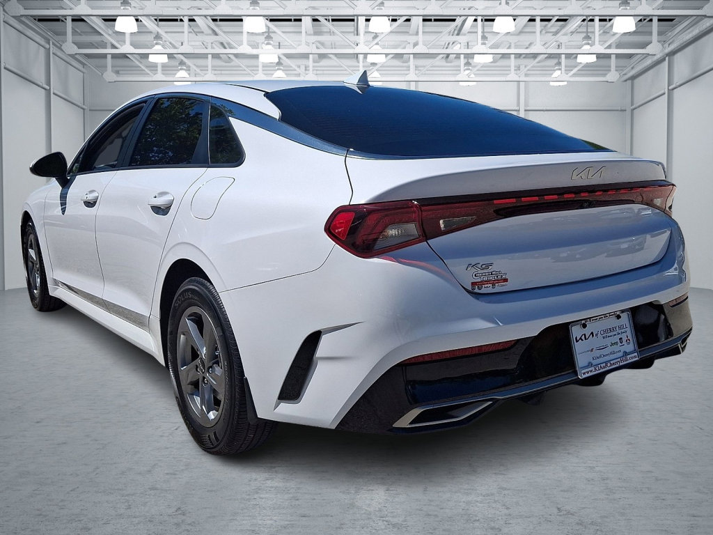 Used 2022 Kia K5 LXS FWD image 3