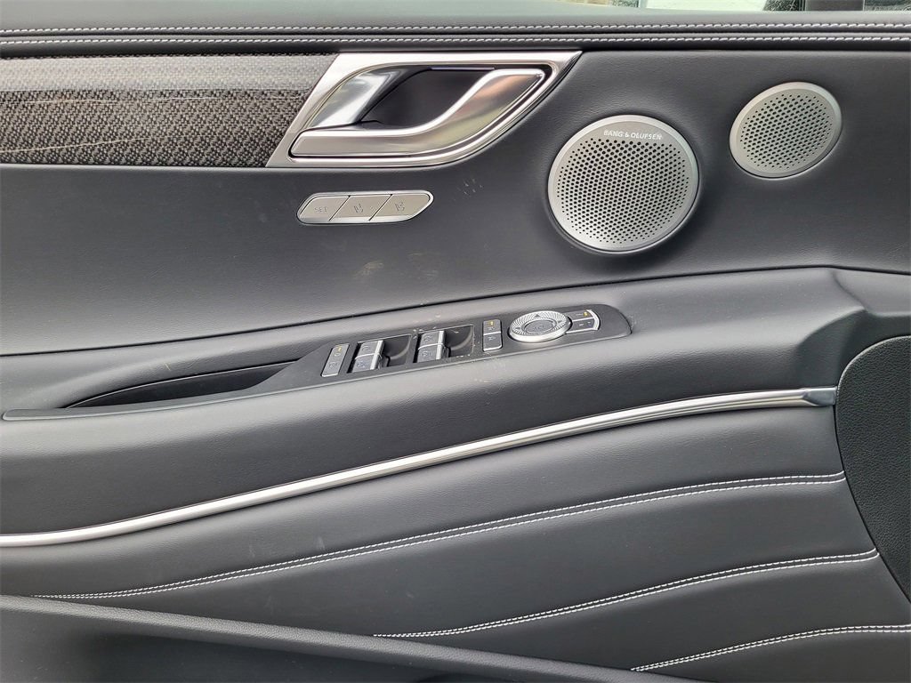 New 2026 Genesis GV80 3.5T e-SC AWD/4WD image 8