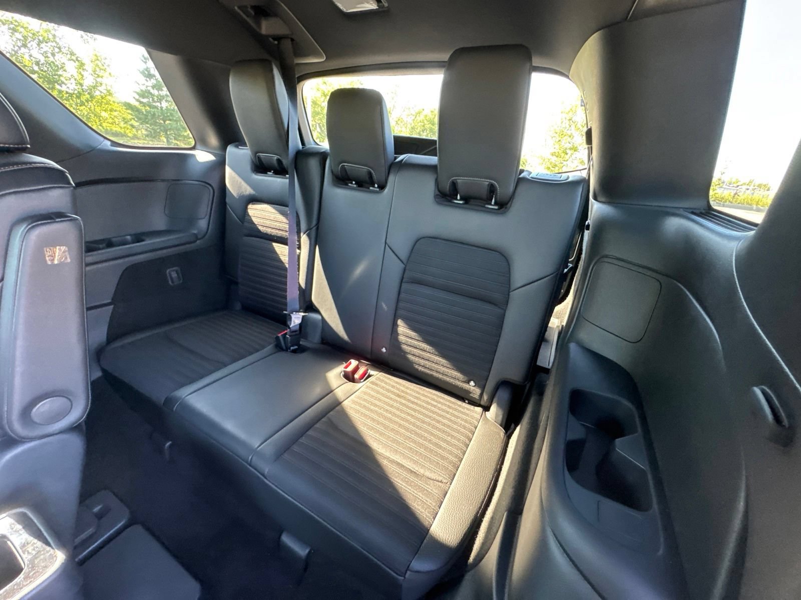 Used 2025 Nissan Pathfinder Rock Creek AWD/4WD image 17
