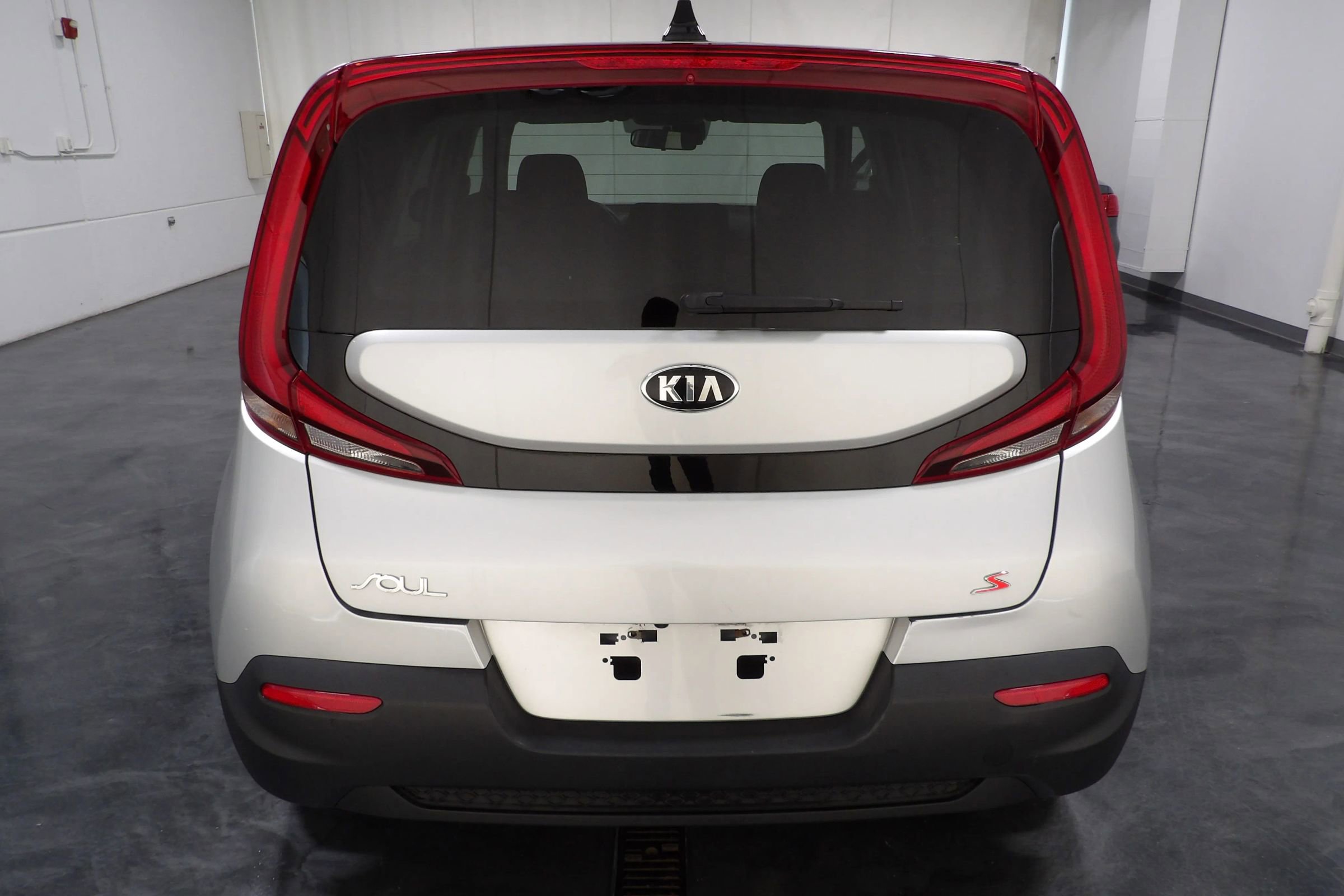 Used 2021 Kia Soul S FWD image 5