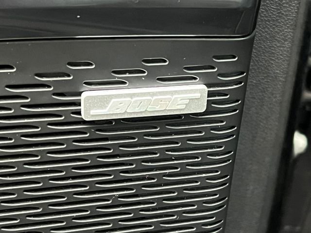 Used 2024 GMC Acadia AT4 w/ Luxury Package image 18