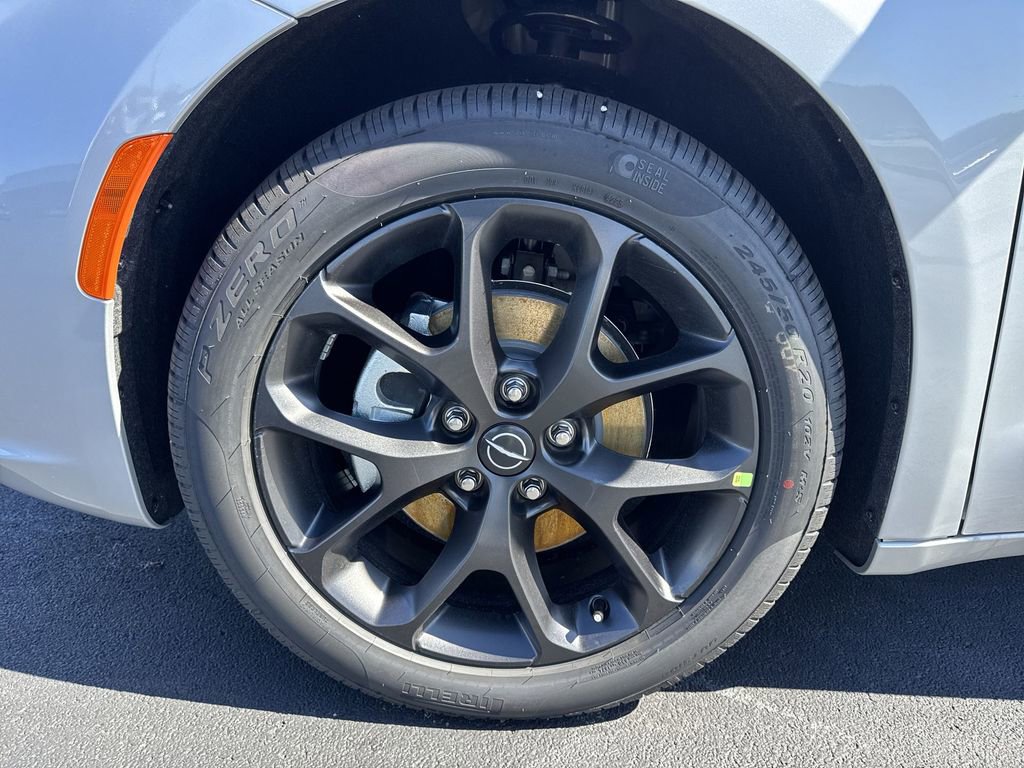 New 2026 Chrysler Pacifica Select w/ S Appearance Package FWD image 10