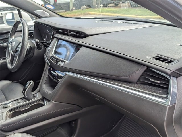 Used 2020 Cadillac XT5 Premium Luxury w/ LPO, Floor Liner Package image 24