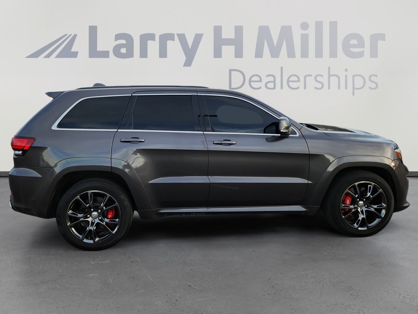 Used 2014 Jeep Grand Cherokee SRT w/ Trailer Tow Group IV image 7