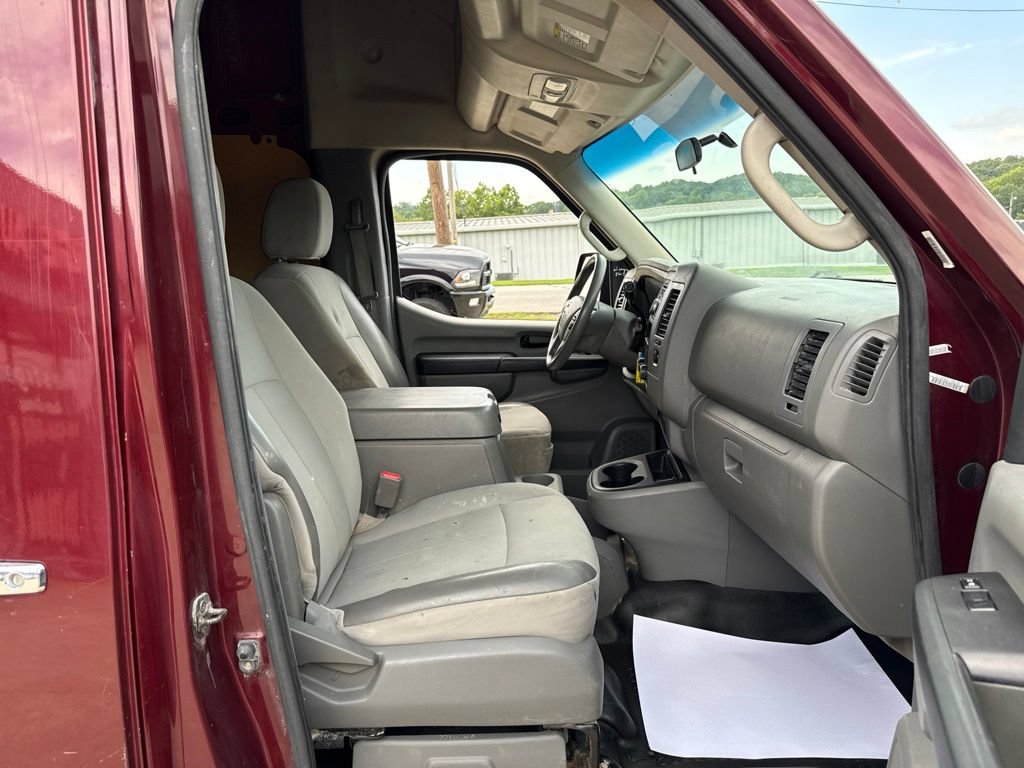 Used 2012 Nissan NV 2500 SV w/ Side Curtain Airbag Pkg RWD image 34
