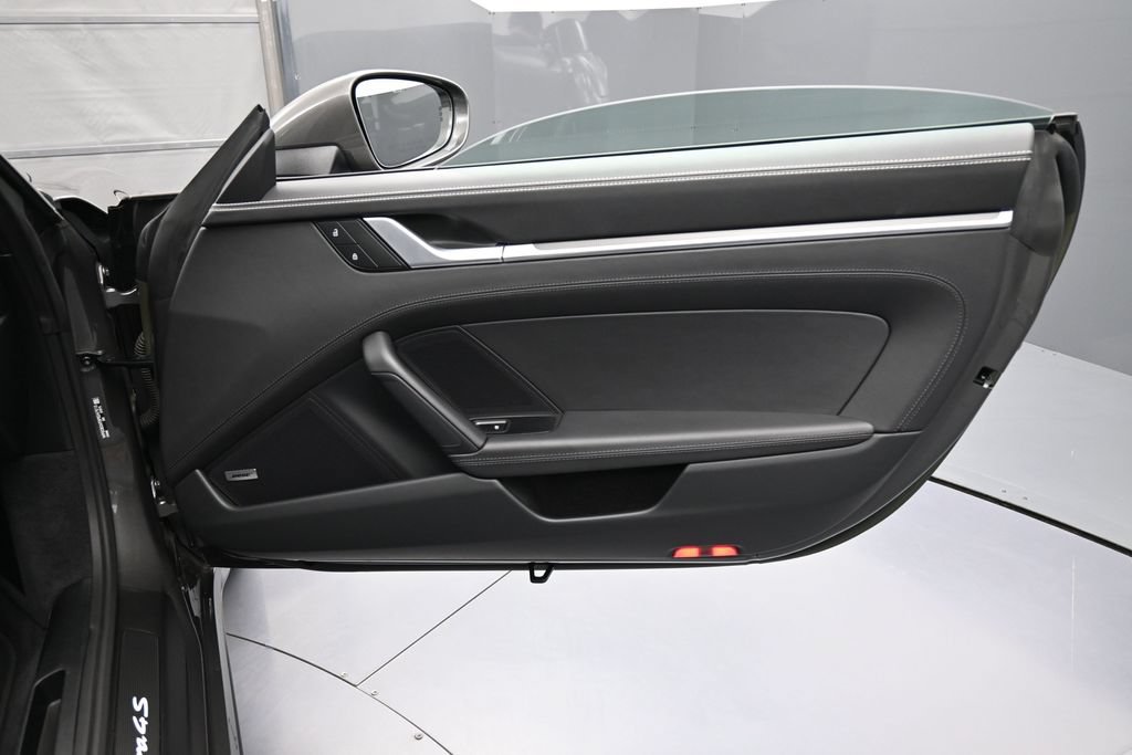 Certified 2023 Porsche 911 Carrera 4S AWD/4WD image 27