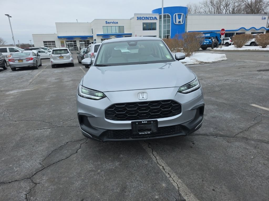 Certified 2023 Honda HR-V LX image 2