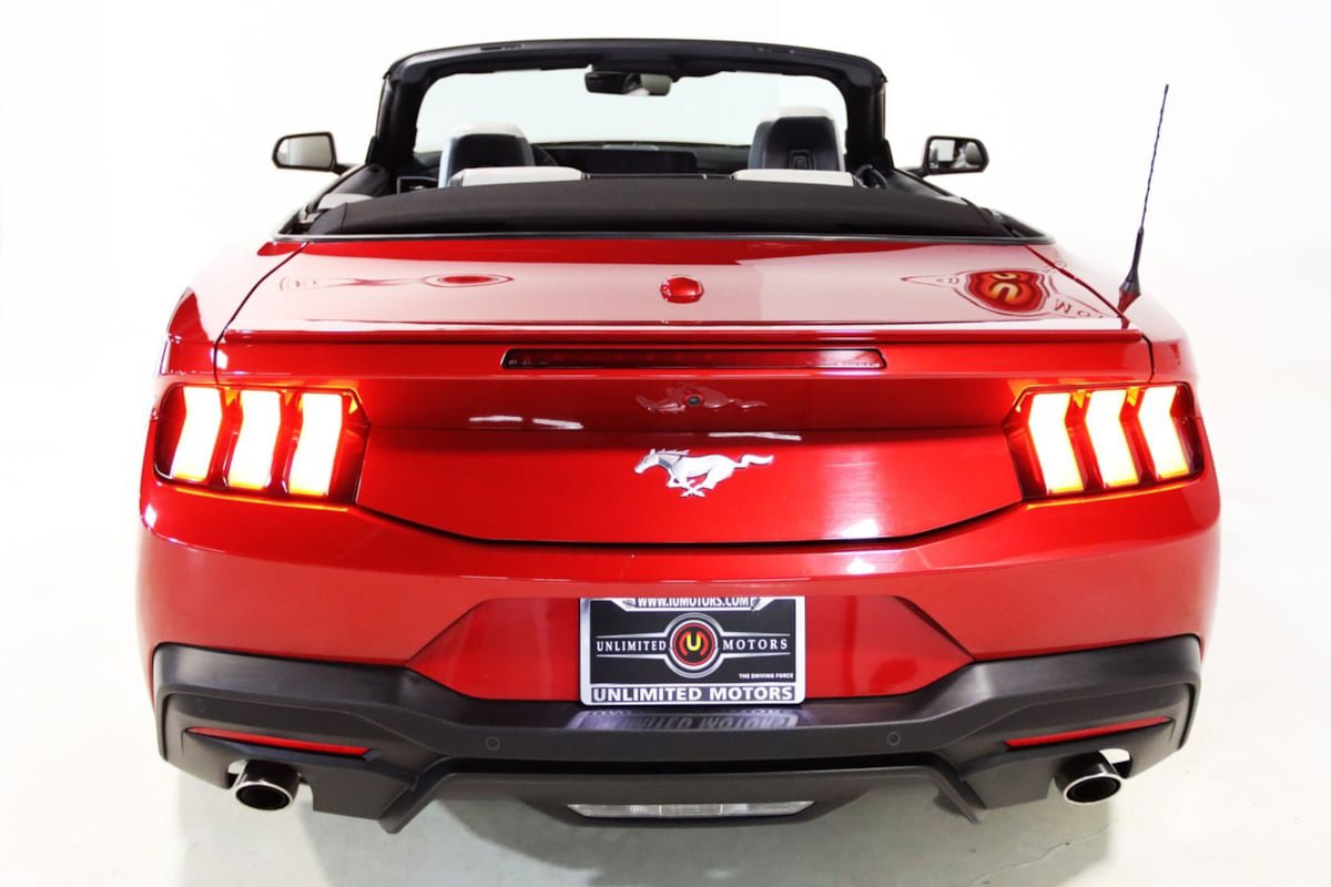 Used 2024 Ford Mustang Premium RWD image 25