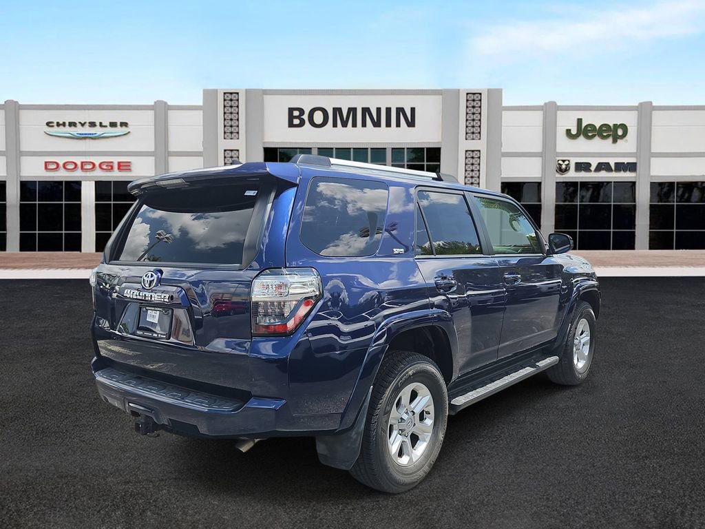 Used 2020 Toyota 4Runner SR5 image 3
