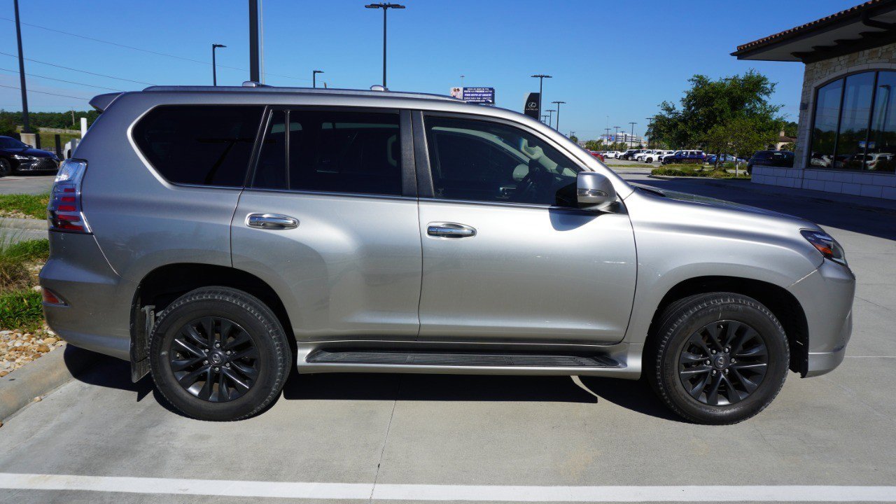 Used 2023 Lexus GX 460 Premium image 4