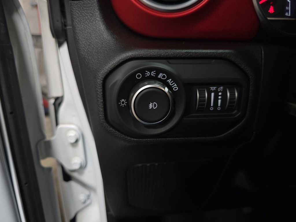 Used 2019 Jeep Wrangler Unlimited Rubicon AWD/4WD image 25