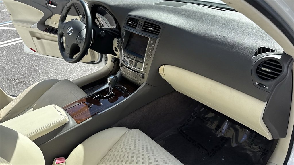 Used 2010 Lexus IS 250 AWD image 33
