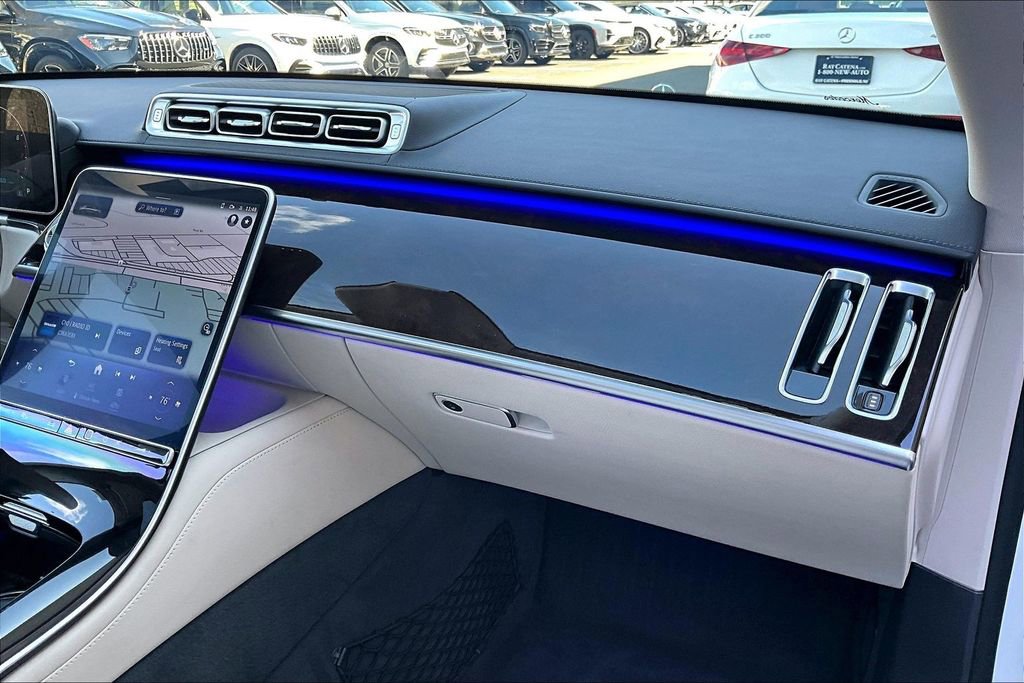 Certified 2022 Mercedes-Benz S 500 4MATIC image 16