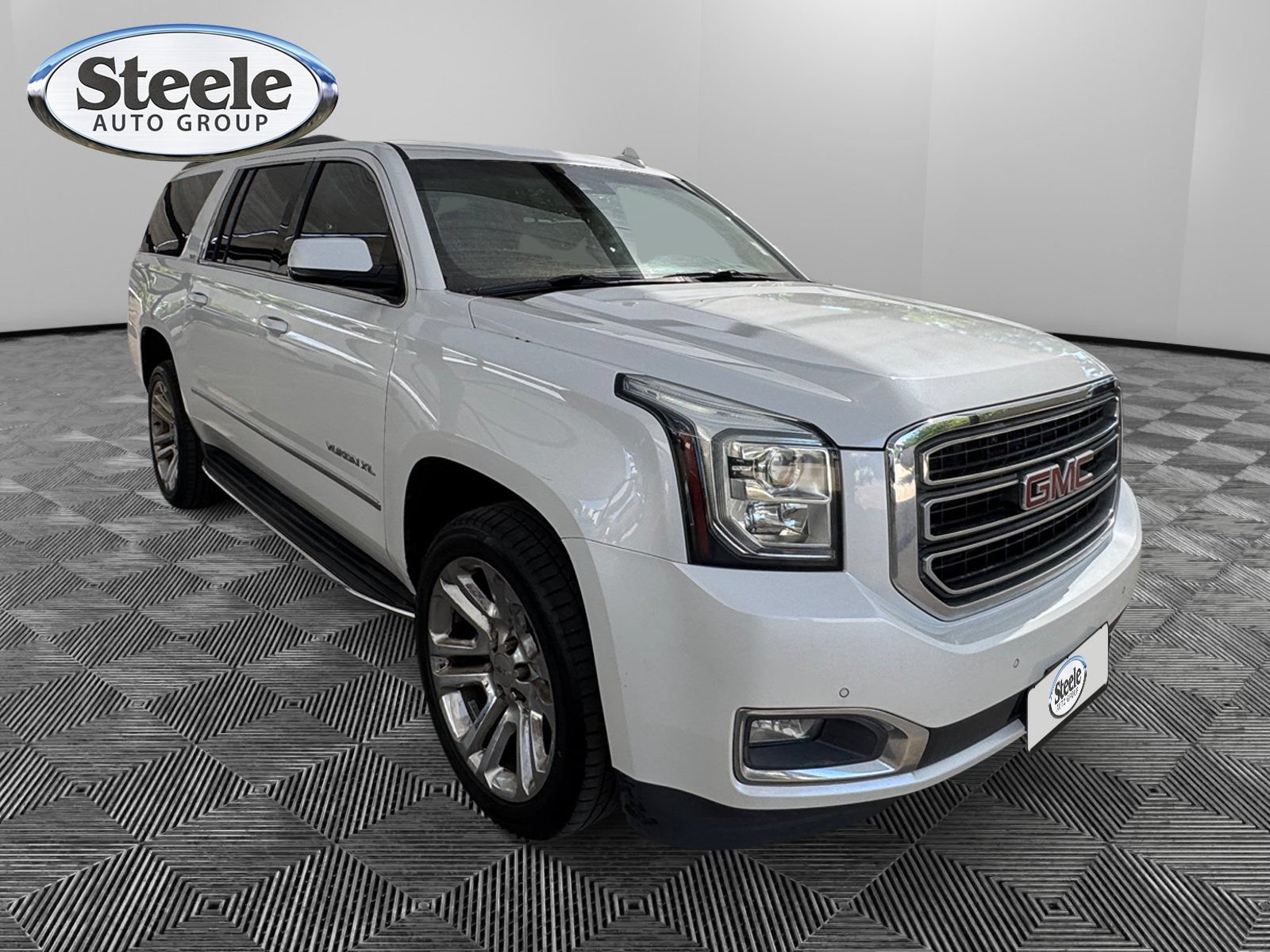 Used 2018 GMC Yukon XL SLT w/ Open Road Package RWD image 7