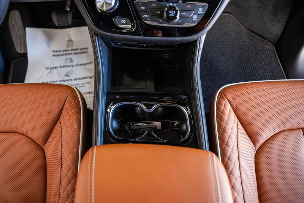 New 2026 Chrysler Pacifica Pinnacle image 27
