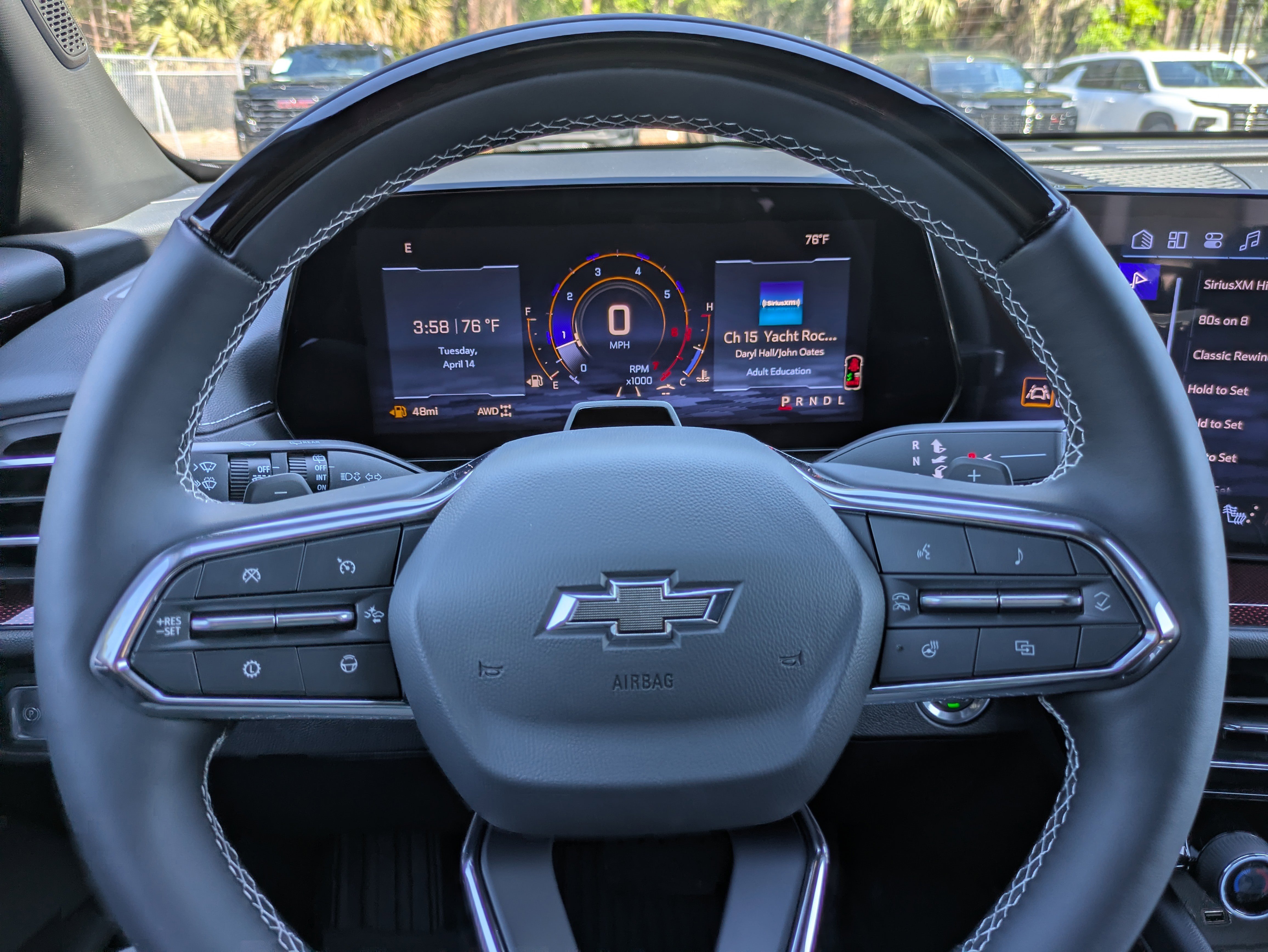 New 2026 Chevrolet Traverse Z71 w/ Enhanced Driving Package AWD/4WD image 22