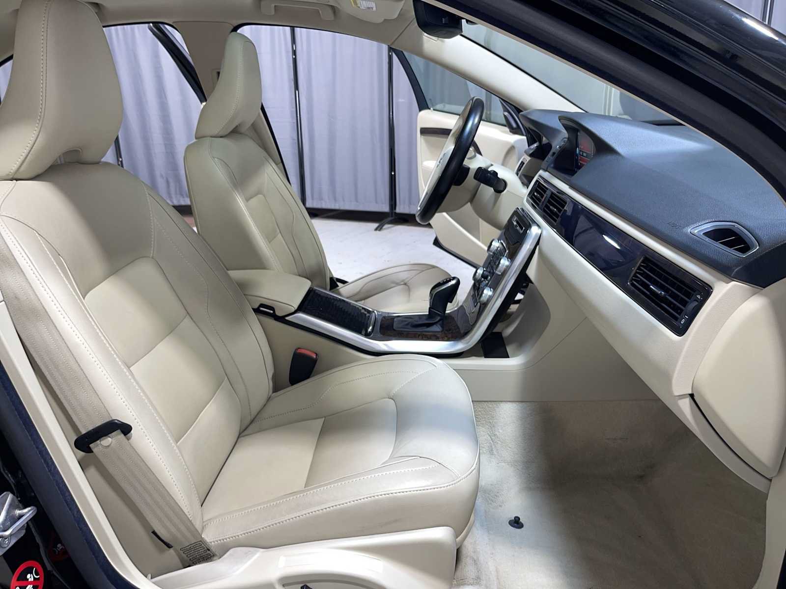 Used 2016 Volvo S80 T5 w/ Convenience Package FWD image 14