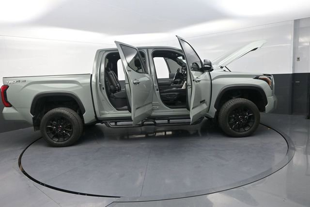 Used 2025 Toyota Tundra Limited w/ TRD Off-Road Package AWD/4WD image 45