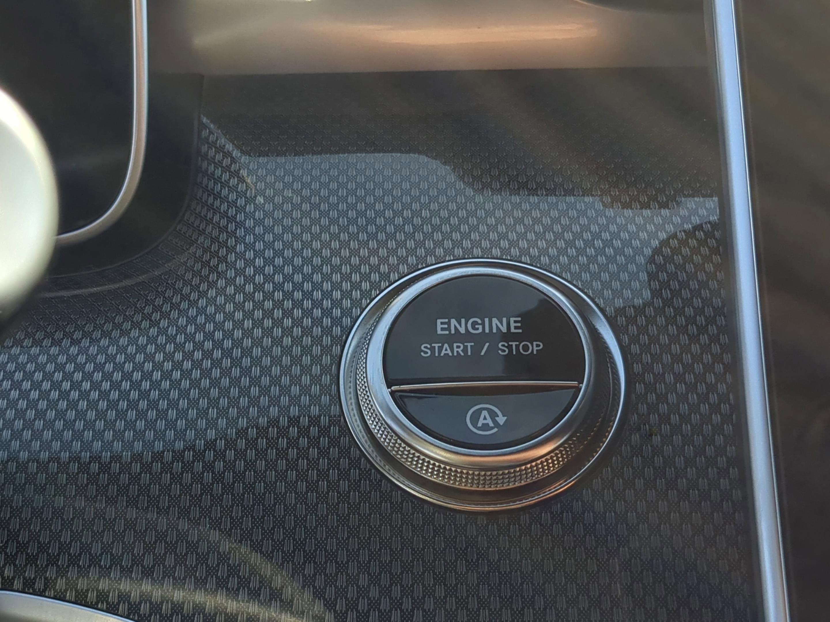 Certified 2026 Mercedes-Benz CLE 300 4MATIC Coupe image 19