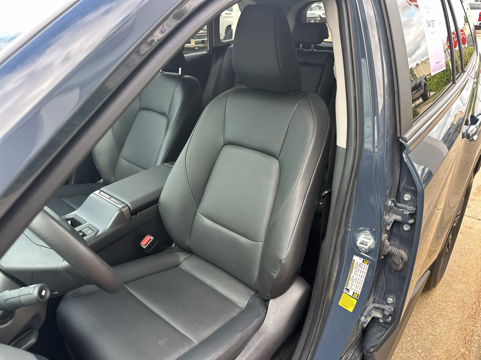 Used 2026 Toyota RAV4 XLE Premium FWD image 28