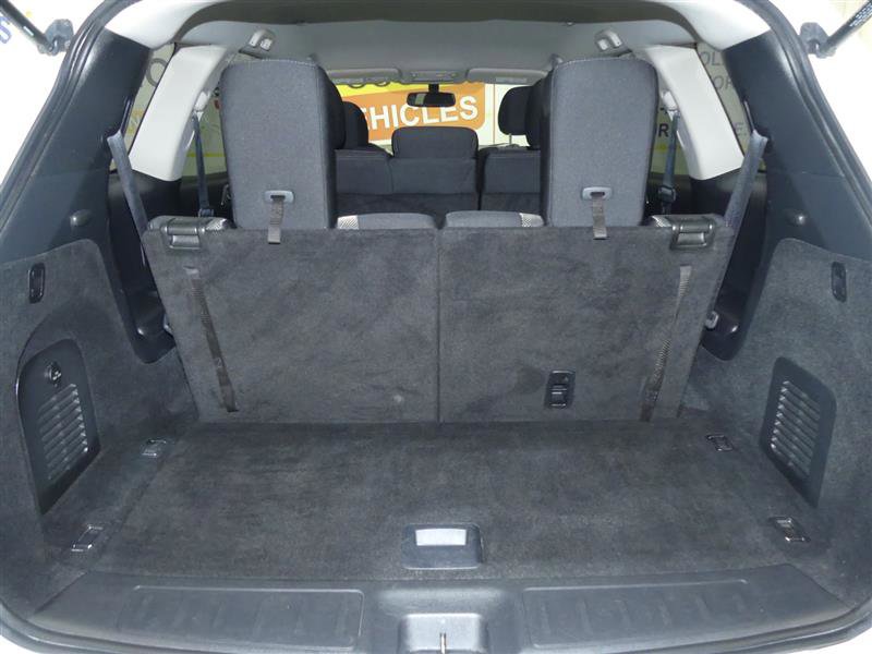 Used 2019 Nissan Pathfinder SV image 28