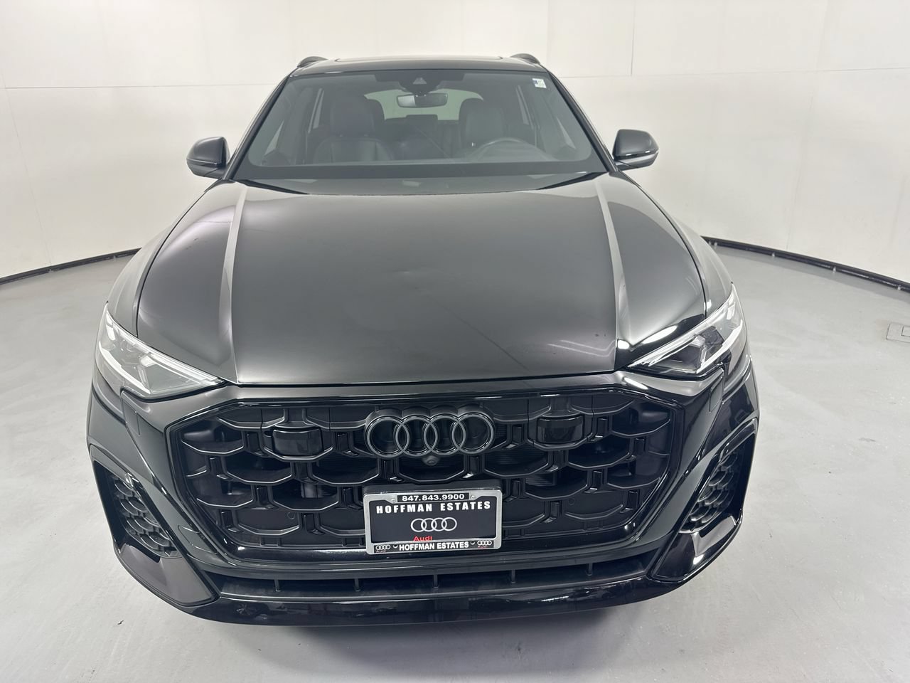 Used 2025 Audi Q8 Premium Plus w/ Premium Plus Package AWD/4WD image 4