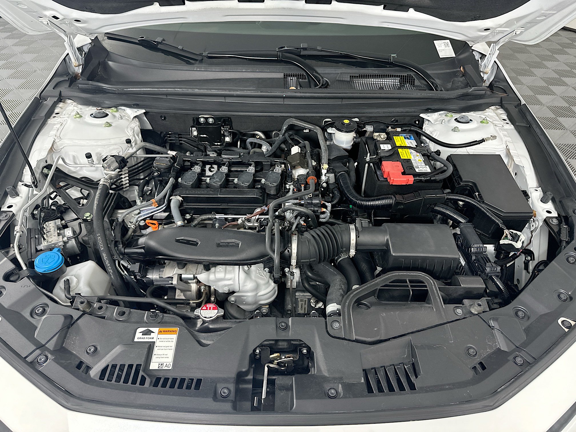 Used 2023 Honda Accord LX image 30