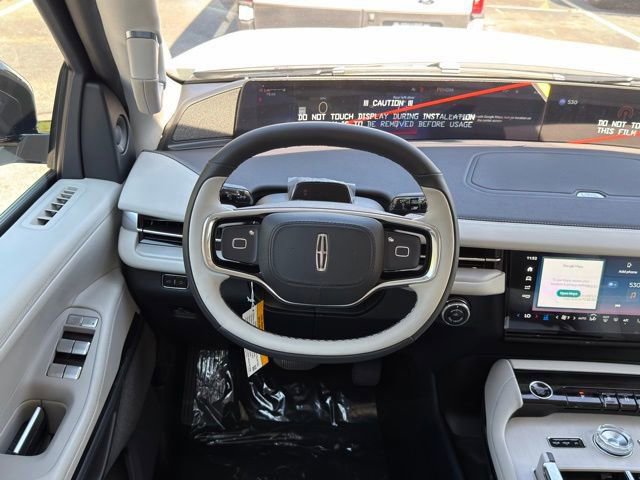 New 2025 Lincoln Navigator Reserve image 6