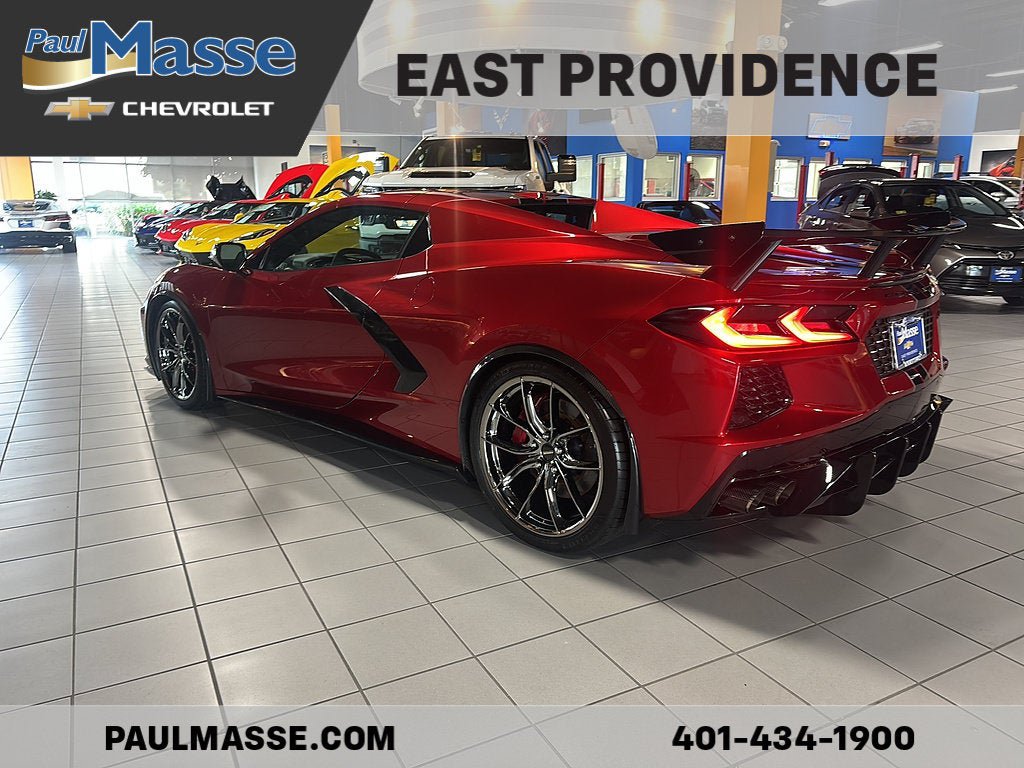 Used 2022 Chevrolet Corvette Stingray Premium Conv w/ Z51 Performance Package RWD image 5