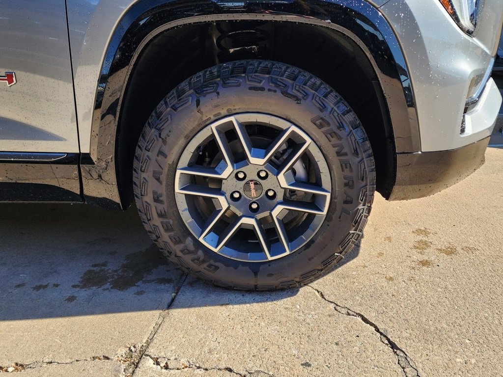 New 2026 GMC Terrain AT4 w/ Convenience Package III image 52
