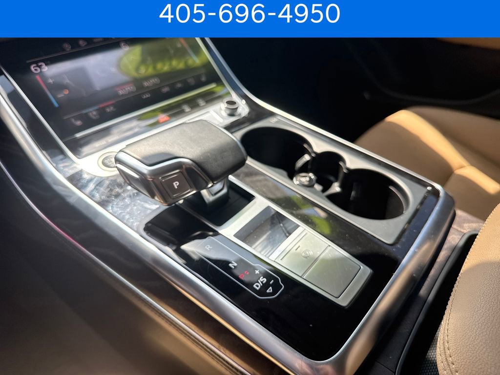 Used 2022 Audi Q8 Prestige w/ Prestige Package AWD/4WD image 37