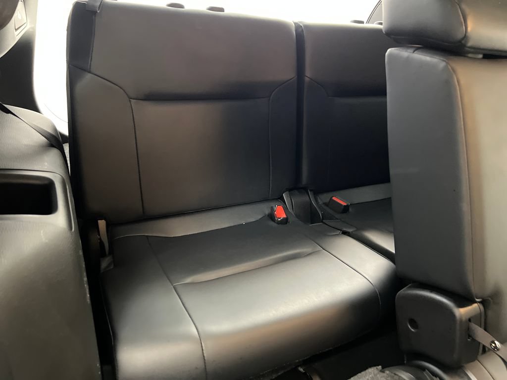 Used 2024 Mitsubishi Outlander SE AWD/4WD image 37