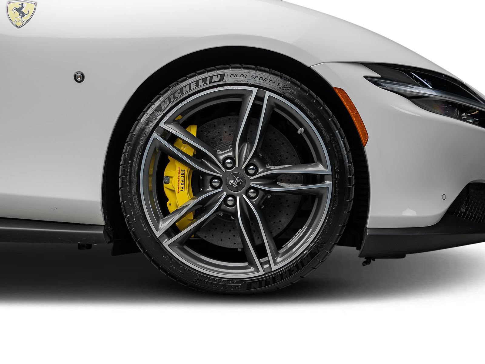 Used 2021 Ferrari Roma RWD image 29
