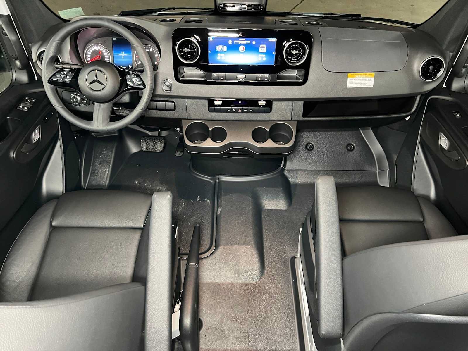 New 2025 Mercedes-Benz Sprinter 2500 image 38
