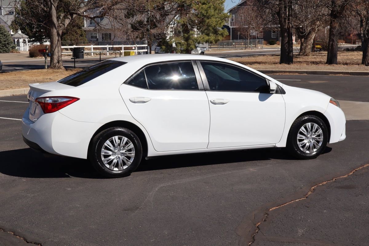 Used 2014 Toyota Corolla L image 4