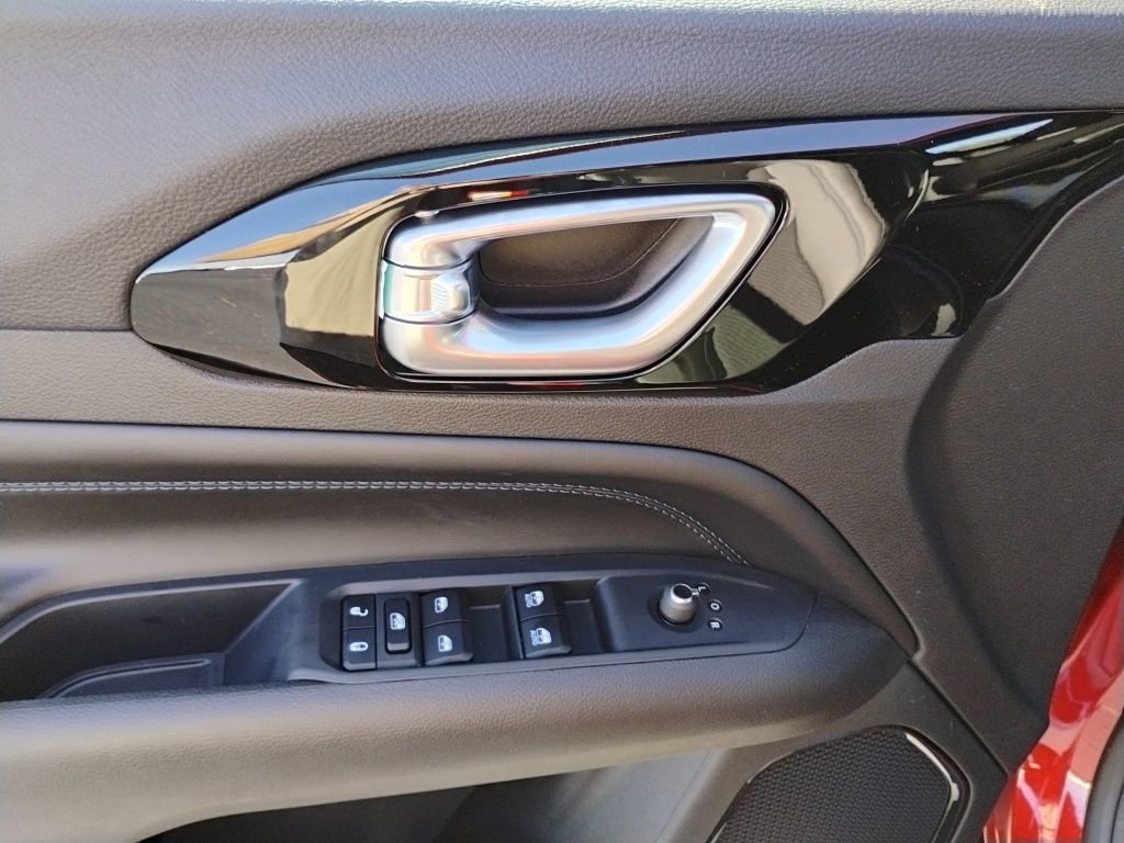 New 2026 Jeep Compass Latitude image 18