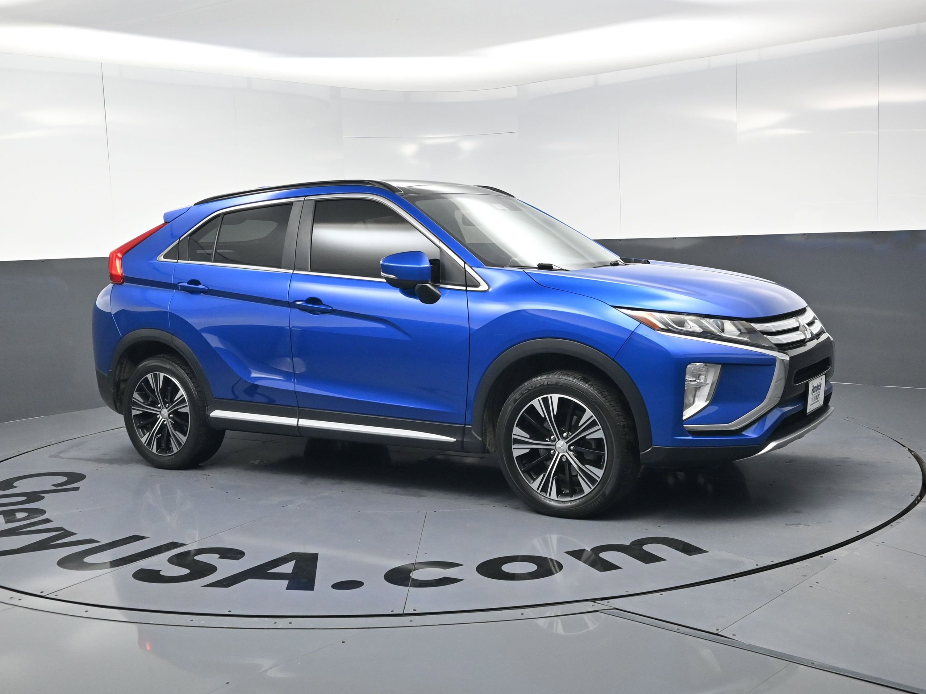 Used 2019 Mitsubishi Eclipse Cross SEL image 2