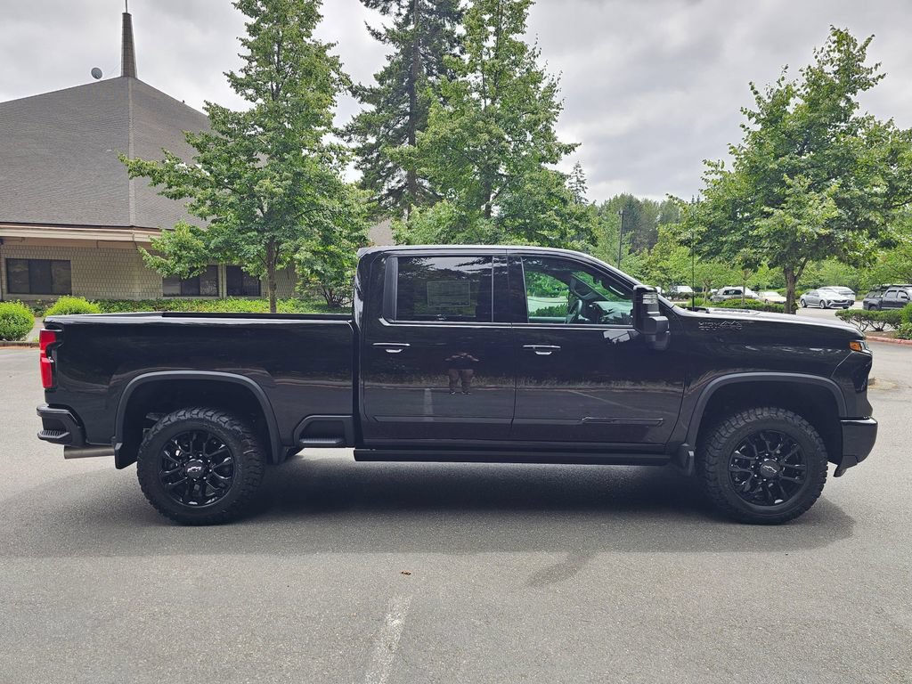 New 2026 Chevrolet Silverado 2500 High Country w/ Midnight Edition AWD/4WD image 6
